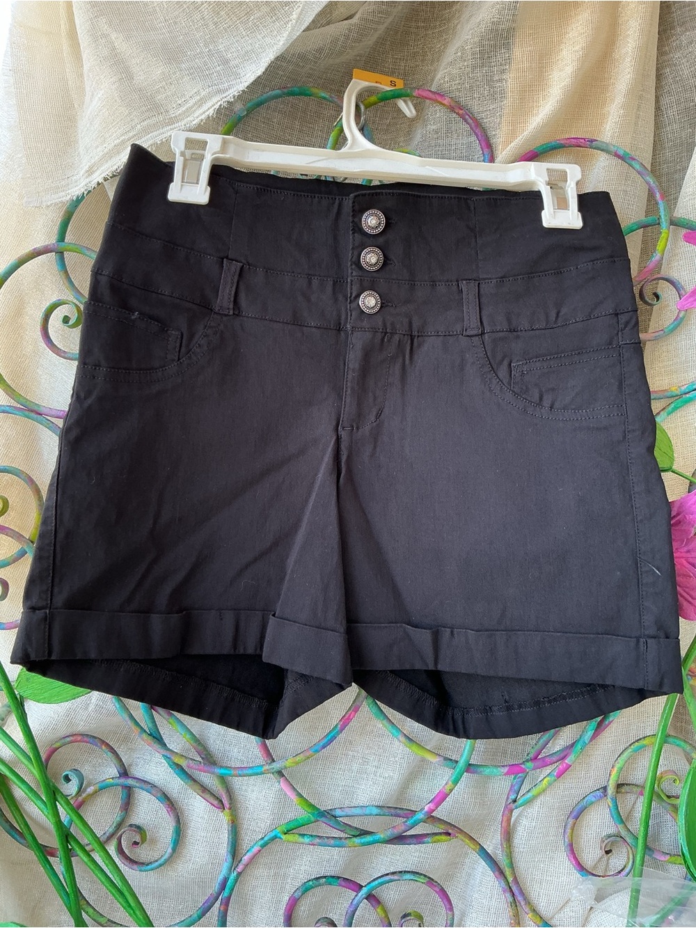 one 5 one Black Triple-Button Women's Cuffed Shorts